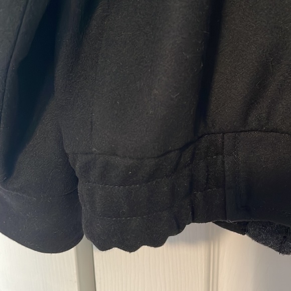 Johnson & Murphy Black jacket. Never worn. Zippered. Wool&cashmere. Dry clean. - Picture 9 of 11